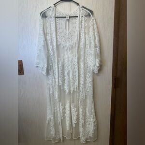 Rachel Zoe White Textured Kimono